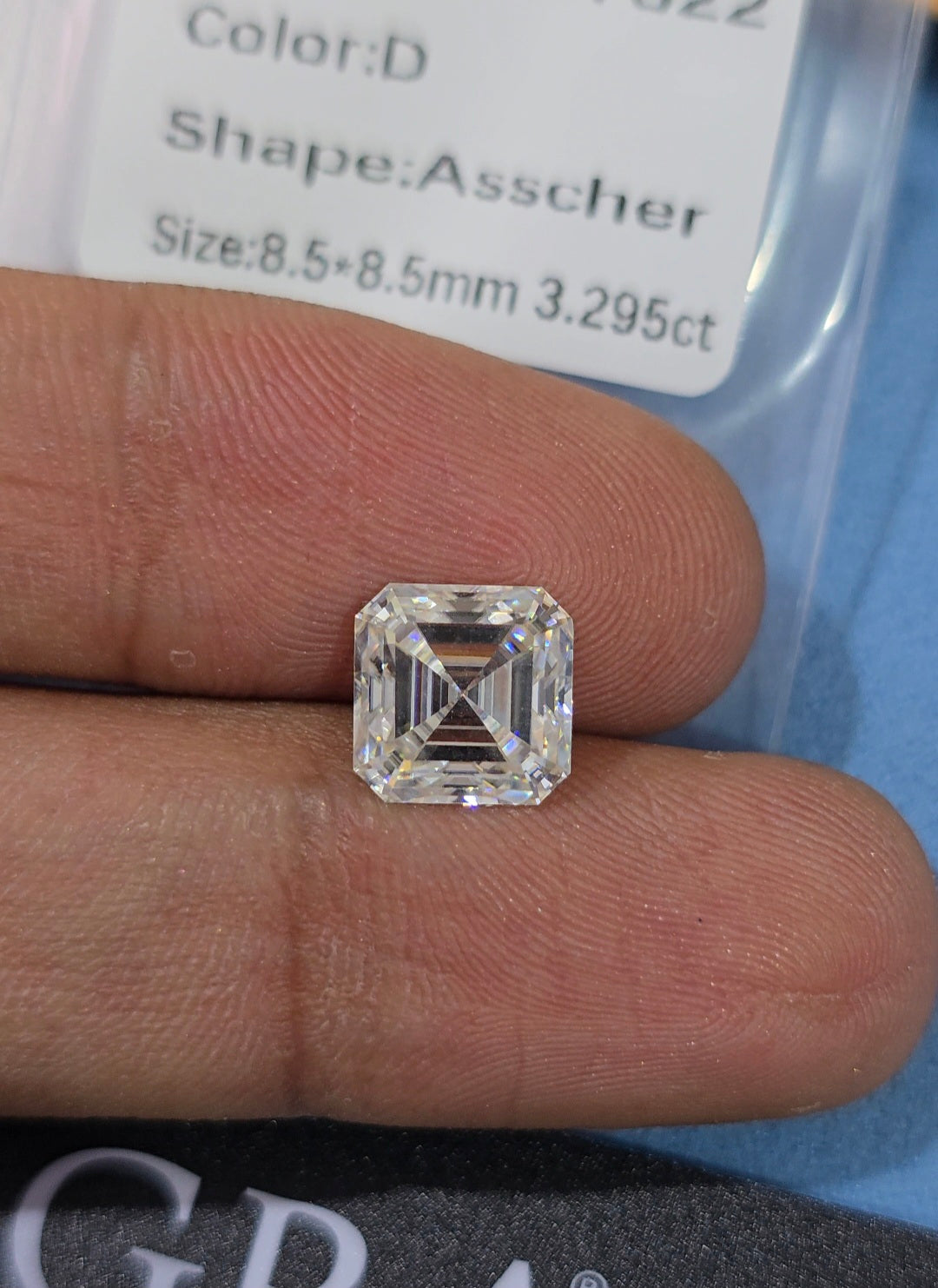 Asscher cut Moissanite