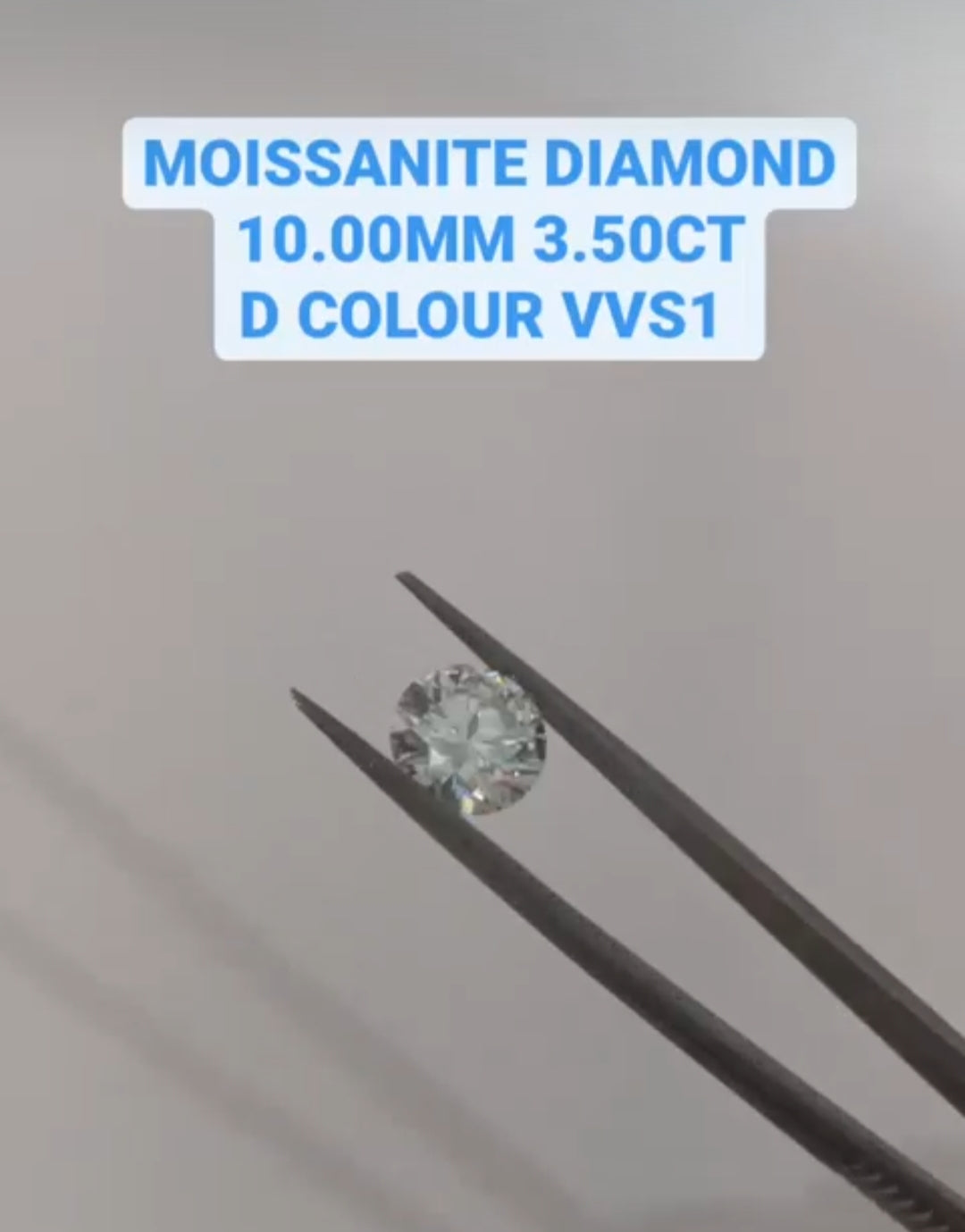 Round cut Moissanite