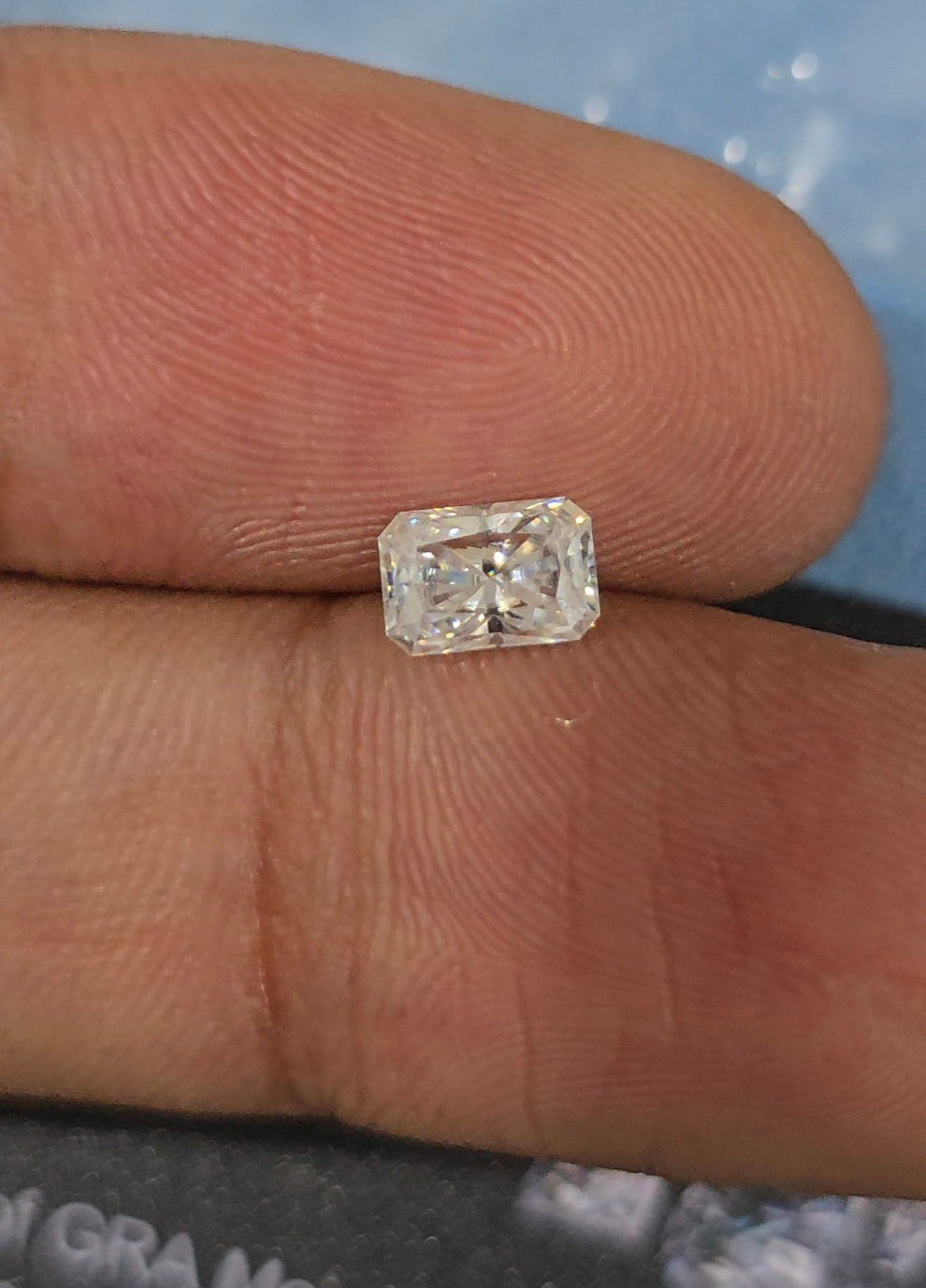 Radiant cut moissanite
