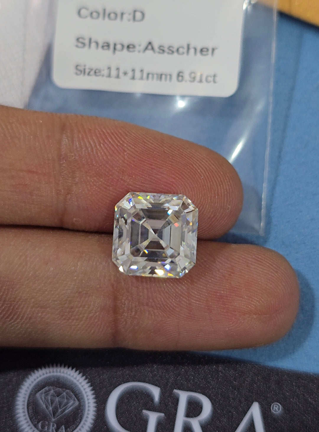 Asscher cut Moissanite