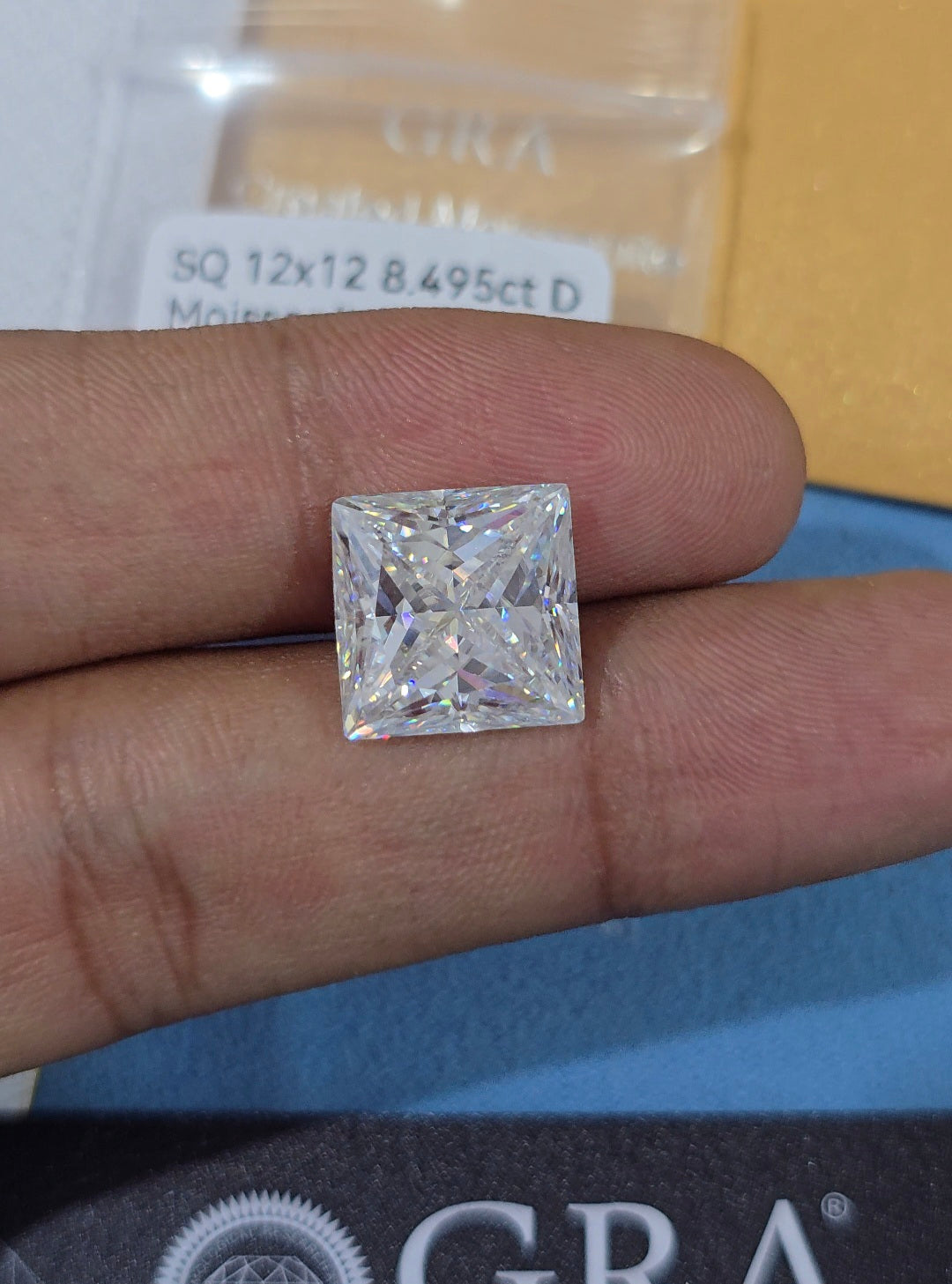 princess cut moissanite