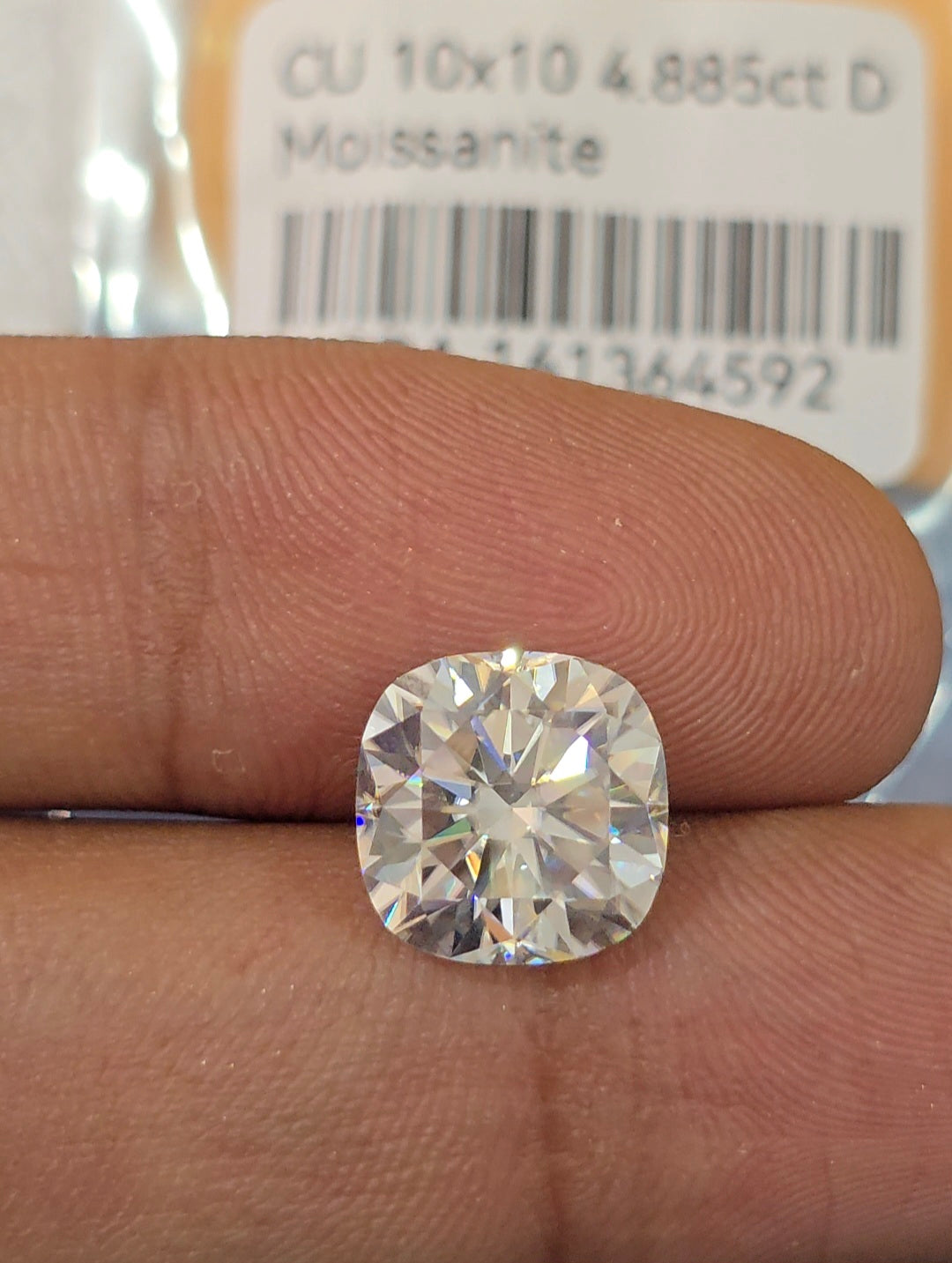 Cushion cut moissanite